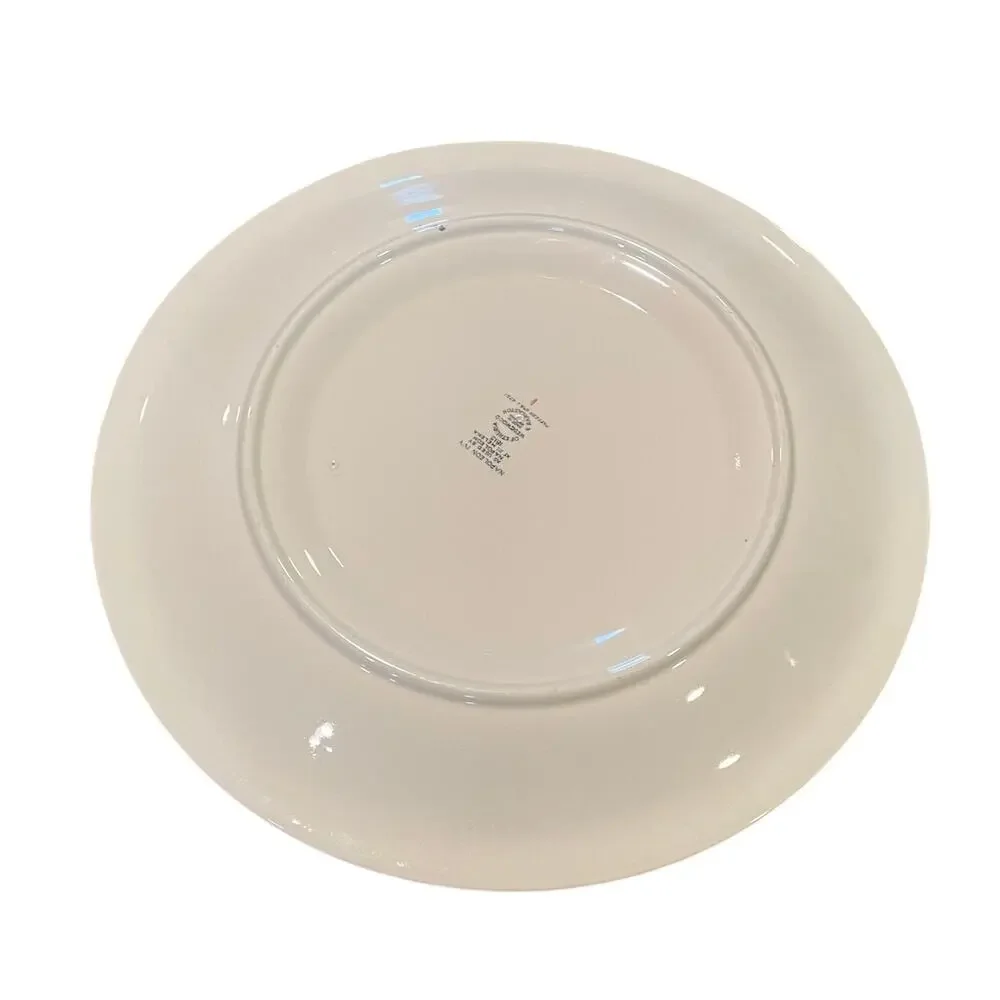 Wedgwood Napoleon Ivy Round Serving Platter